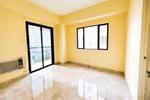 Forbeswood Heights 1 BR Condominium small photo 6