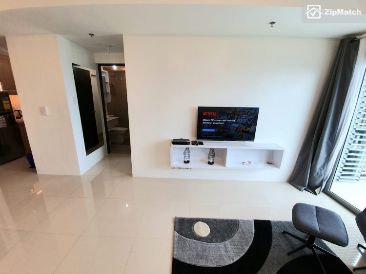                                     1 Bedroom
                                 1 Bedroom Condominium Unit For Sale in Bristol at Parkway Place big photo 4