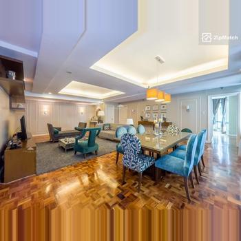 2 Bedroom Condominium Unit For Sale in Renaissance 3000