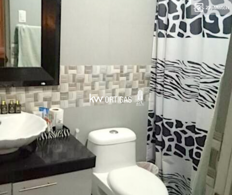                                     1 Bedroom
                                 1 Bedroom Condominium Unit For Sale in LPL Greenhills big photo 2