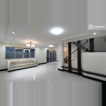 6 Bedroom House and Lot For Sale