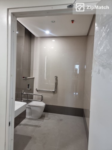                                     1 Bedroom
                                 N/A Bedroom Condominium Unit For Sale in The Glaston Tower big photo 3