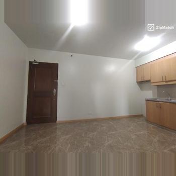 1 Bedroom Condominium Unit For Sale in One Gateway Place