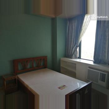 1 Bedroom Condominium Unit For Sale in One Central Park