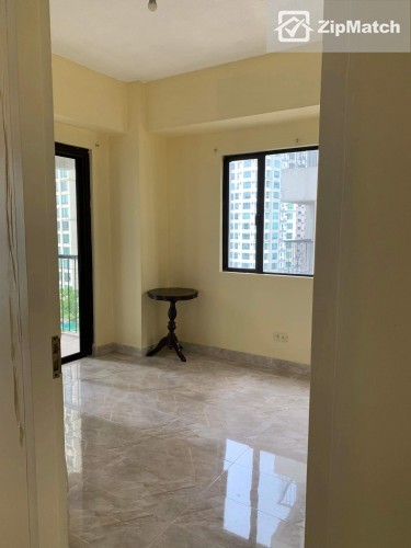                                     1 Bedroom
                                 1 Bedroom Condominium Unit For Sale in Forbeswood Heights big photo 5