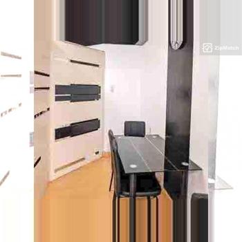 1 Bedroom Condominium Unit For Sale in One Gateway Place