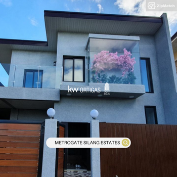 4 Bedroom House and Lot For Sale in MetroGate Silang