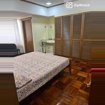 3 Bedroom Condominium Unit For Sale in Makati Cinema Square Tower
