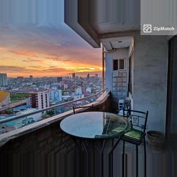 2 Bedroom Condominium Unit For Sale in Makati Cinema Square Tower