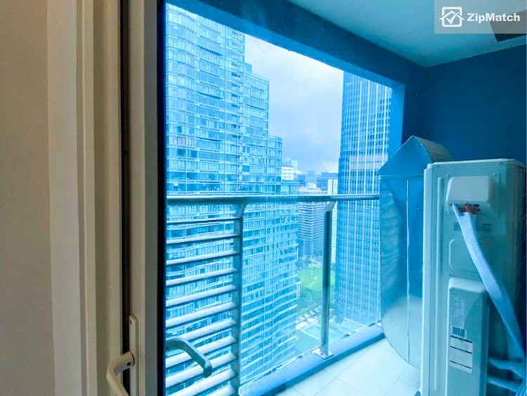                                     3 Bedroom
                                 3 Bedroom Condominium Unit For Sale in Central Park West big photo 2