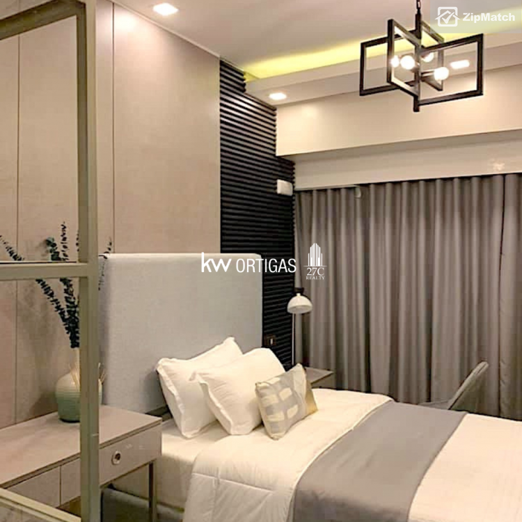                                     3 Bedroom
                                 3 Bedroom Condominium Unit For Sale in Portico Pasig big photo 5