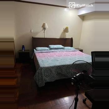 2 Bedroom Condominium Unit For Sale in Makati Cinema Square Tower
