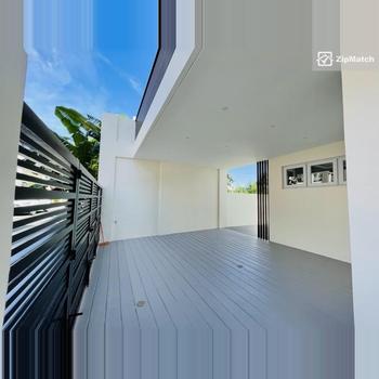 3 Bedroom House and Lot For Sale in Greenwoods Executive Village