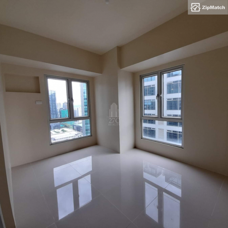                                     2 Bedroom
                                 2 Bedroom Condominium Unit For Sale in The Montane big photo 2