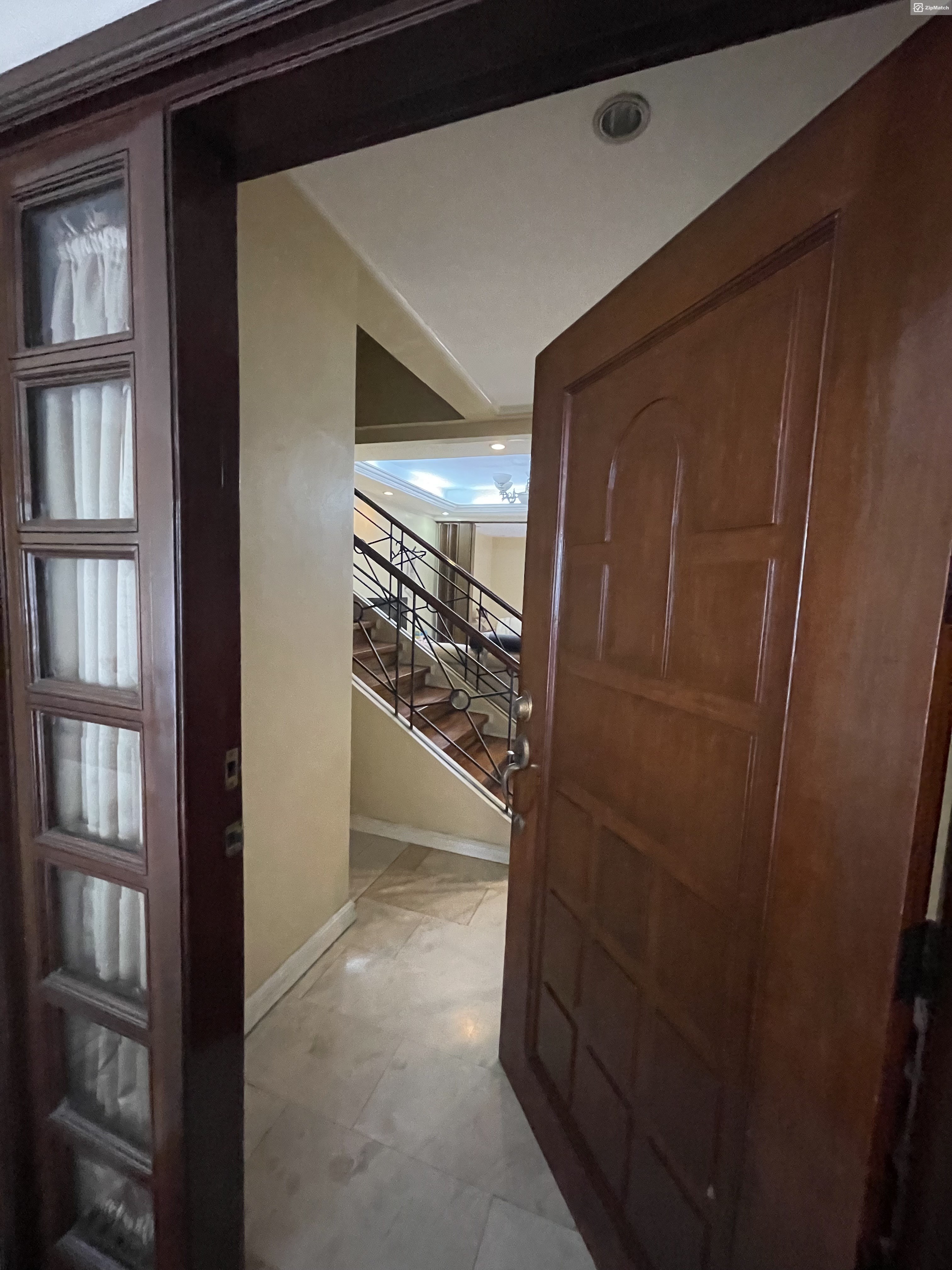                                     5 Bedroom
                                 5 Bedroom Townhouse For Sale in Bellevue Subdivision (Quezon City) big photo 4