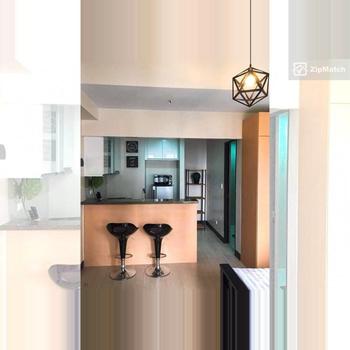 1 Bedroom Condominium Unit For Sale in Greenbelt Hamilton