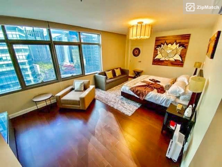                                     3 Bedroom
                                 3 Bedroom Condominium Unit For Sale in The Suites at One Bonifacio High Street big photo 8