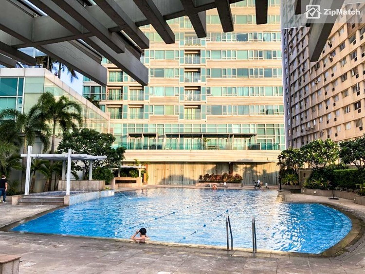                                     0
                                 Studio Type Condominium Unit For Sale in St. Francis Shangri-La Place big photo 5