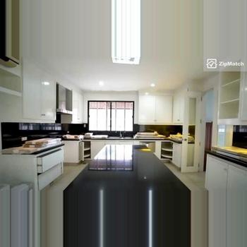 4 Bedroom House and Lot For Sale