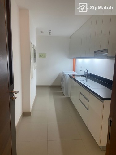                                     3 Bedroom
                                 3 Bedroom Condominium Unit For Sale in Two Roxas Triangle big photo 11