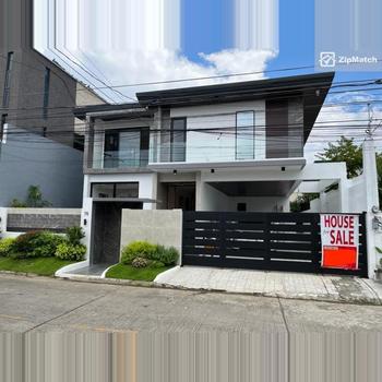 5 Bedroom House and Lot For Sale