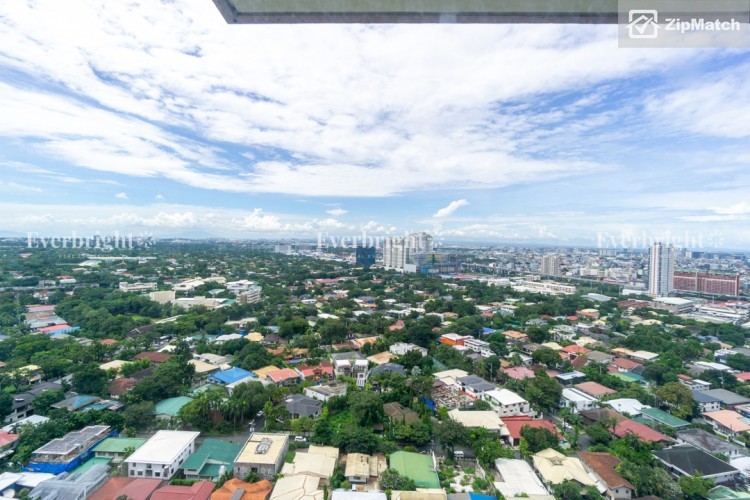                                     3 Bedroom
                                 3 Bedroom Condominium Unit For Sale in The Residences at Greenbelt big photo 2