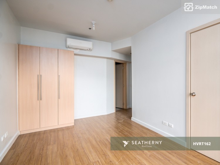                                     3 Bedroom
                                 3 Bedroom Condominium Unit For Rent in High Park Vertis big photo 9