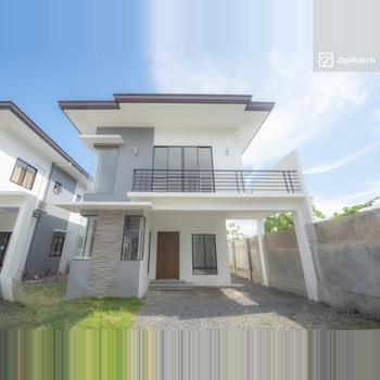 4 Bedroom House and Lot For Sale in The Ridges