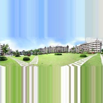 2 Bedroom Condominium Unit For Sale in Royal Palm Residences