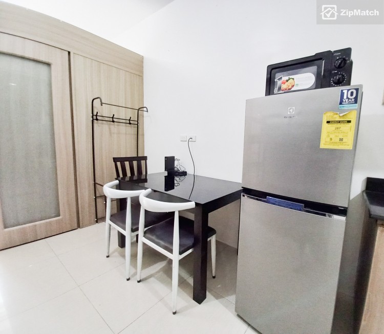                                     1 Bedroom
                                 1 Bedroom Condominium Unit For Rent in Shore Residences big photo 3