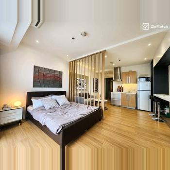 1 Bedroom Condominium Unit For Sale in Knightsbridge Residences
