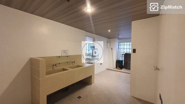                                     4 Bedroom
                                 4 Bedroom Condominium Unit For Sale in Avignon Tower big photo 23