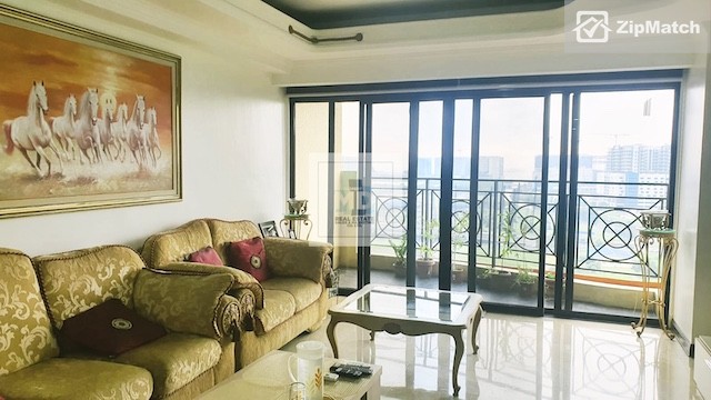                                     4 Bedroom
                                 4 Bedroom Condominium Unit For Sale in Bayview Towers big photo 12