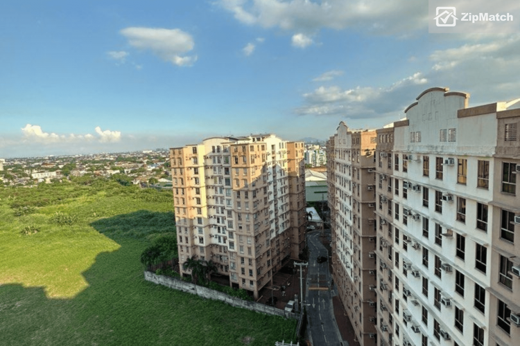                                     2 Bedroom
                                 2 Bedroom Condominium Unit For Sale in Avida Towers Sucat big photo 3