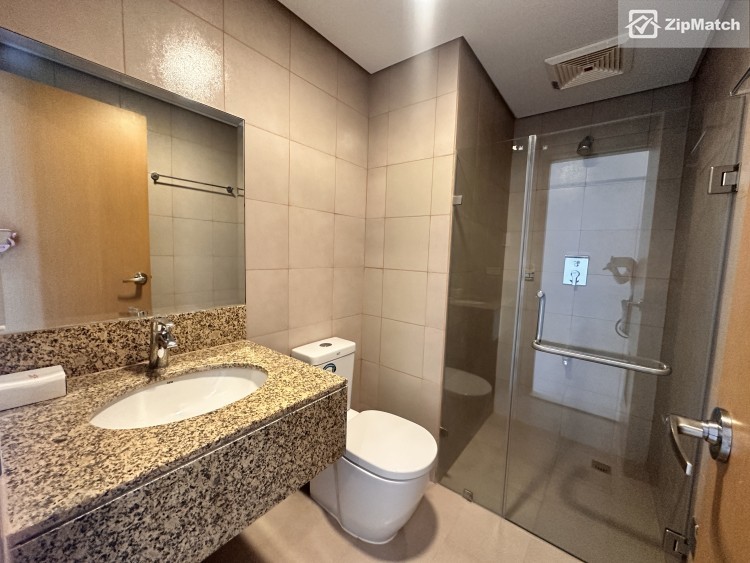                                     1 Bedroom
                                 1 Bedroom Condominium Unit For Sale in Time Square West big photo 9