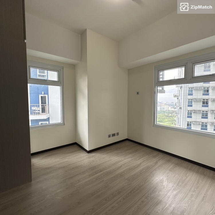                                     1 Bedroom
                                 1 Bedroom Condominium Unit For Sale in The Trion Towers big photo 17