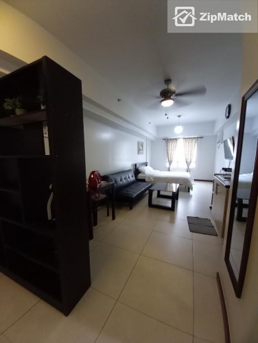                                     0
                                 Studio Type Condominium Unit For Sale in The Columns Legazpi Village big photo 2