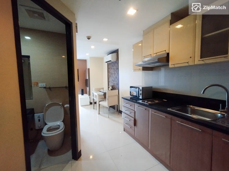                                     0
                                 Studio Type Condominium Unit For Rent in One Central big photo 8