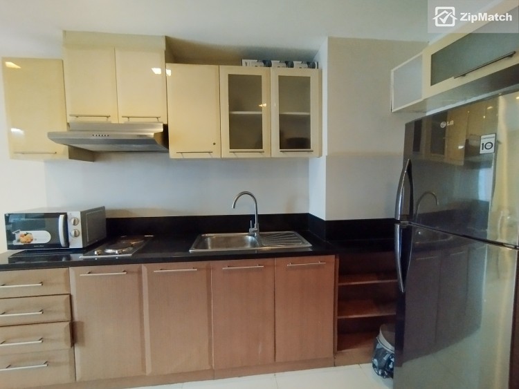                                     0
                                 Studio Type Condominium Unit For Rent in One Central big photo 7