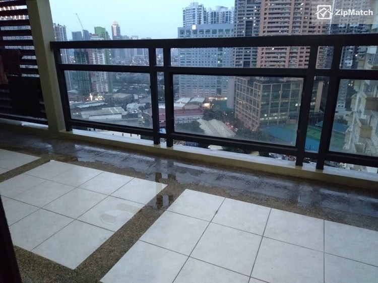                                     2 Bedroom
                                 2 Bedroom Condominium Unit For Rent in Flair Towers big photo 10