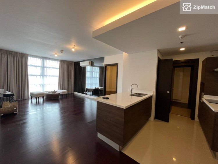                                     1 Bedroom
                                 1 Bedroom Condominium Unit For Sale in Garden Towers big photo 5