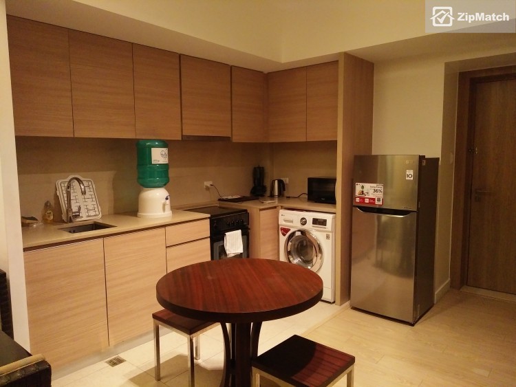                                     1 Bedroom
                                 1 Bedroom Condominium Unit For Sale in One Shangri-La Place big photo 4