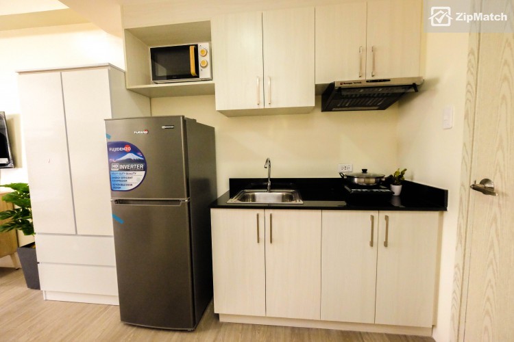                                     0
                                 Studio Type Condominium Unit For Sale in Vista GL Taft big photo 3