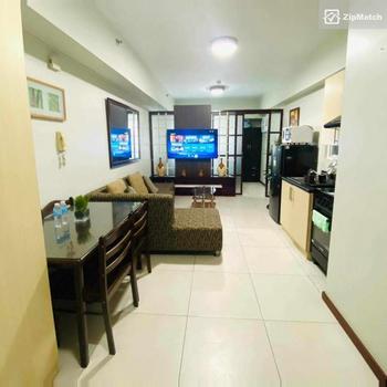 1 Bedroom Condominium Unit For Rent in The Columns Legazpi Village