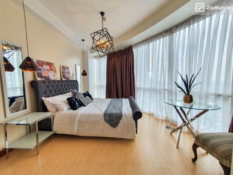                                     3 Bedroom
                                 3 Bedroom Condominium Unit For Sale in Central Park West big photo 5