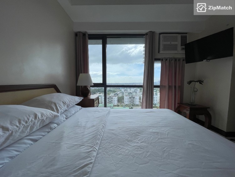                                     2 Bedroom
                                 2 Bedroom Condominium Unit For Sale in The Fort Residences big photo 4