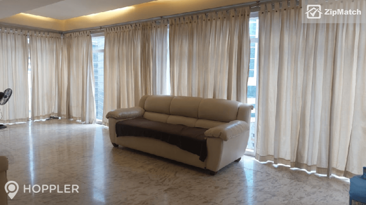                                     3 Bedroom
                                 3 Bedroom Condominium Unit For Sale in The Salcedo Park Twin Towers big photo 10