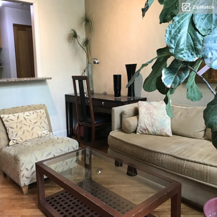                                     1 Bedroom
                                 1 Bedroom Condominium Unit For Sale in Amorsolo Square big photo 4