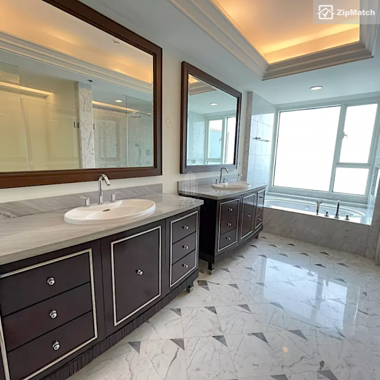                                     7 Bedroom
                                 7 Bedroom Condominium Unit For Sale in Discovery Primea big photo 2