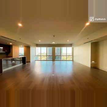 3 Bedroom Condominium Unit For Rent in The Balmori Suites